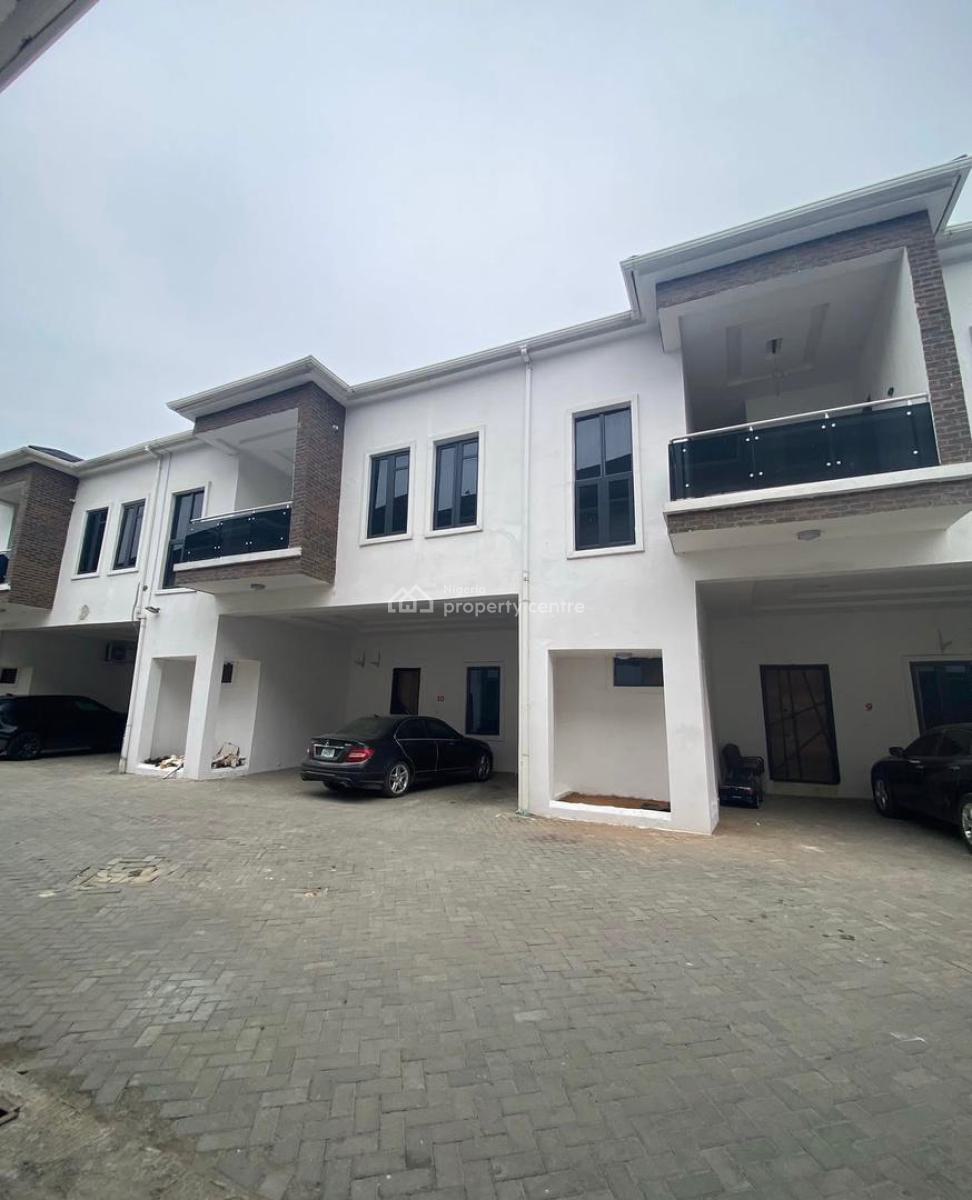 Spacious 4 Bedroom Terraced Duplex, Lekki, Lagos, Flat / Apartment for Rent