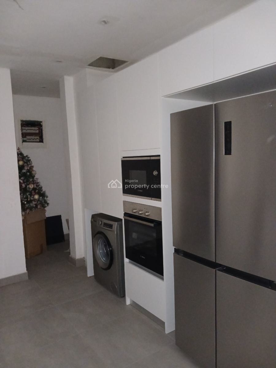Tastefully Finished and Serviced with 24/7 Power Suppy 2 Bedroom En-su, Lekki Phase 1, Lekki, Lagos, Flat / Apartment for Rent