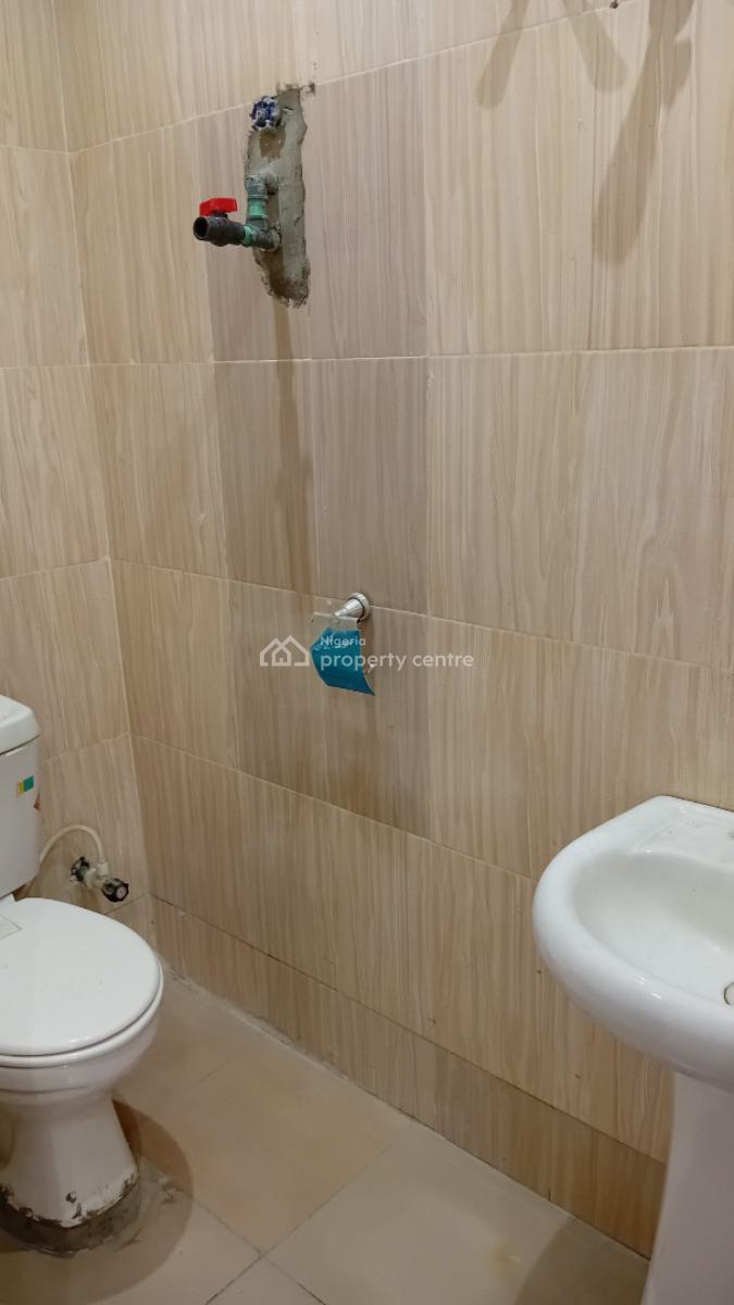 Luxury 3 Bedroom Apartment with Exquisite Features, Thomas Estate, Ajah, Lagos, Flat / Apartment for Rent