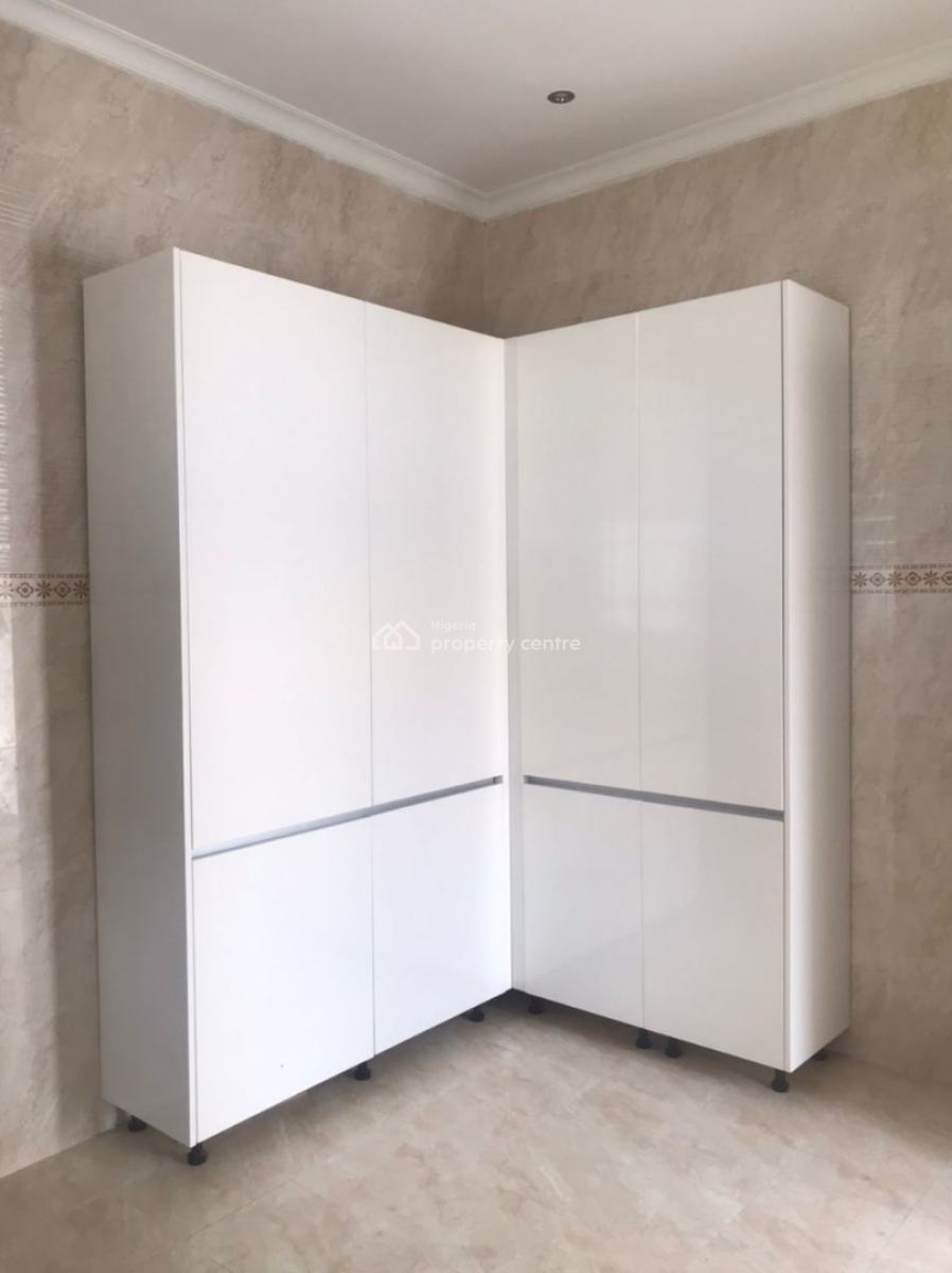 Newly Built 4 Units of 3 Bedroom Flat with Servant Quarters, Lekki Phase 1, Lekki, Lagos, House for Rent