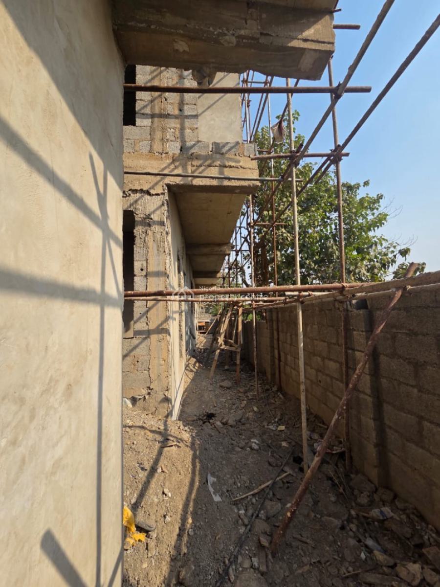 5 Bedrooms Semidetached Duplex with Bq, Jabi, Dakibiyu, Jabi, Abuja, Semi-detached Duplex for Sale