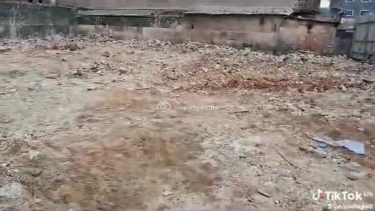 a Vacant Corner Piece Plot of Land, Ojuelegba, Surulere, Lagos, Mixed-use Land for Sale