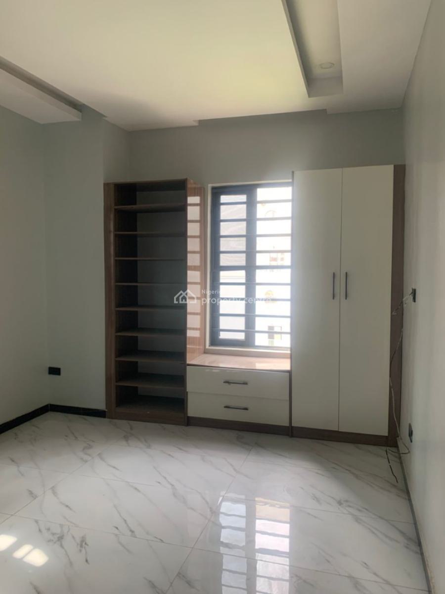 Serviced 2 Bedroom Apartment, Lekki Phase 1, Lekki, Lagos, Flat / Apartment for Rent