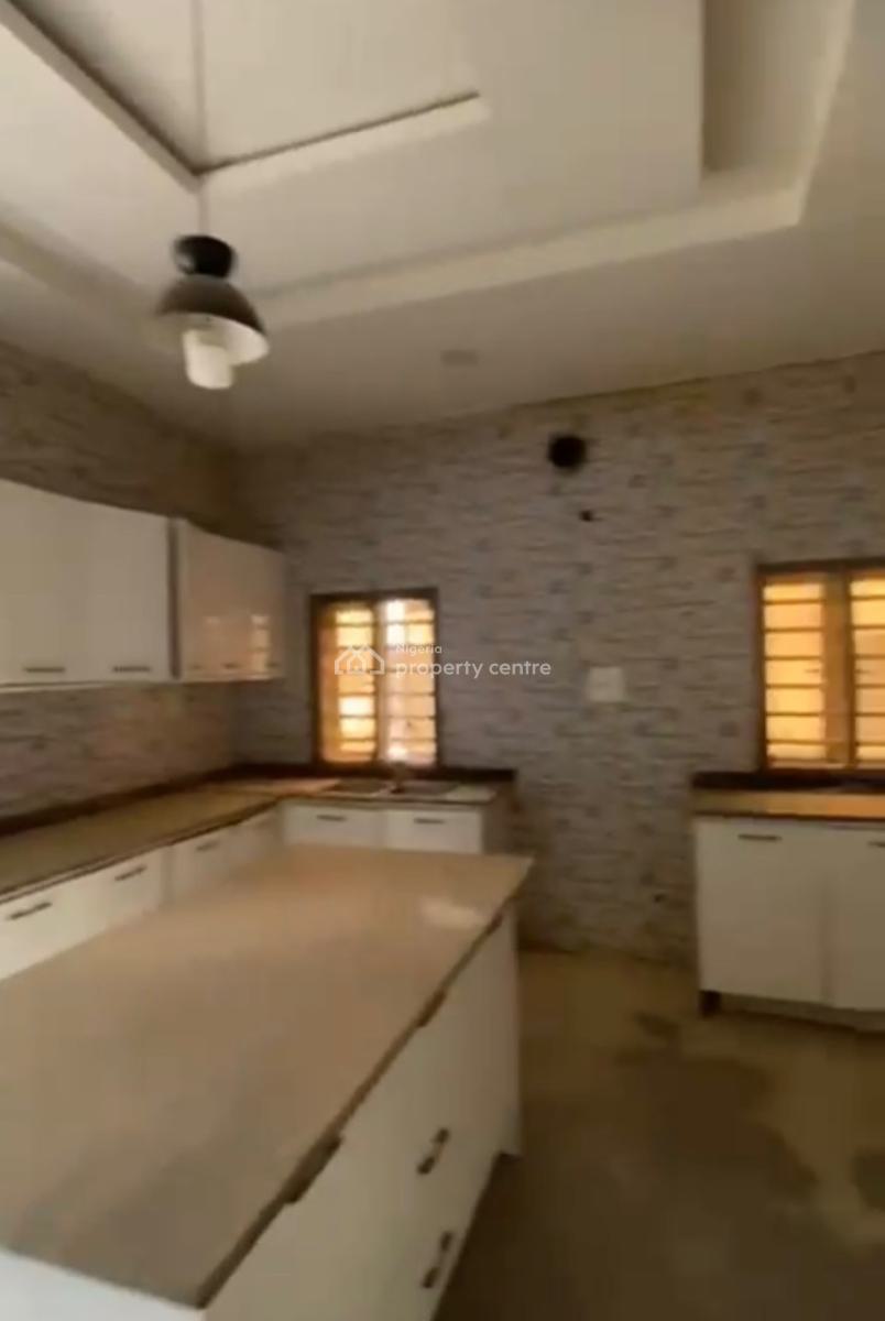 Luxury Spacious 5bedroom En-suite Fully Detached Duplex, By Nut, in an Estate, Lugbe District, Abuja, Detached Duplex for Sale