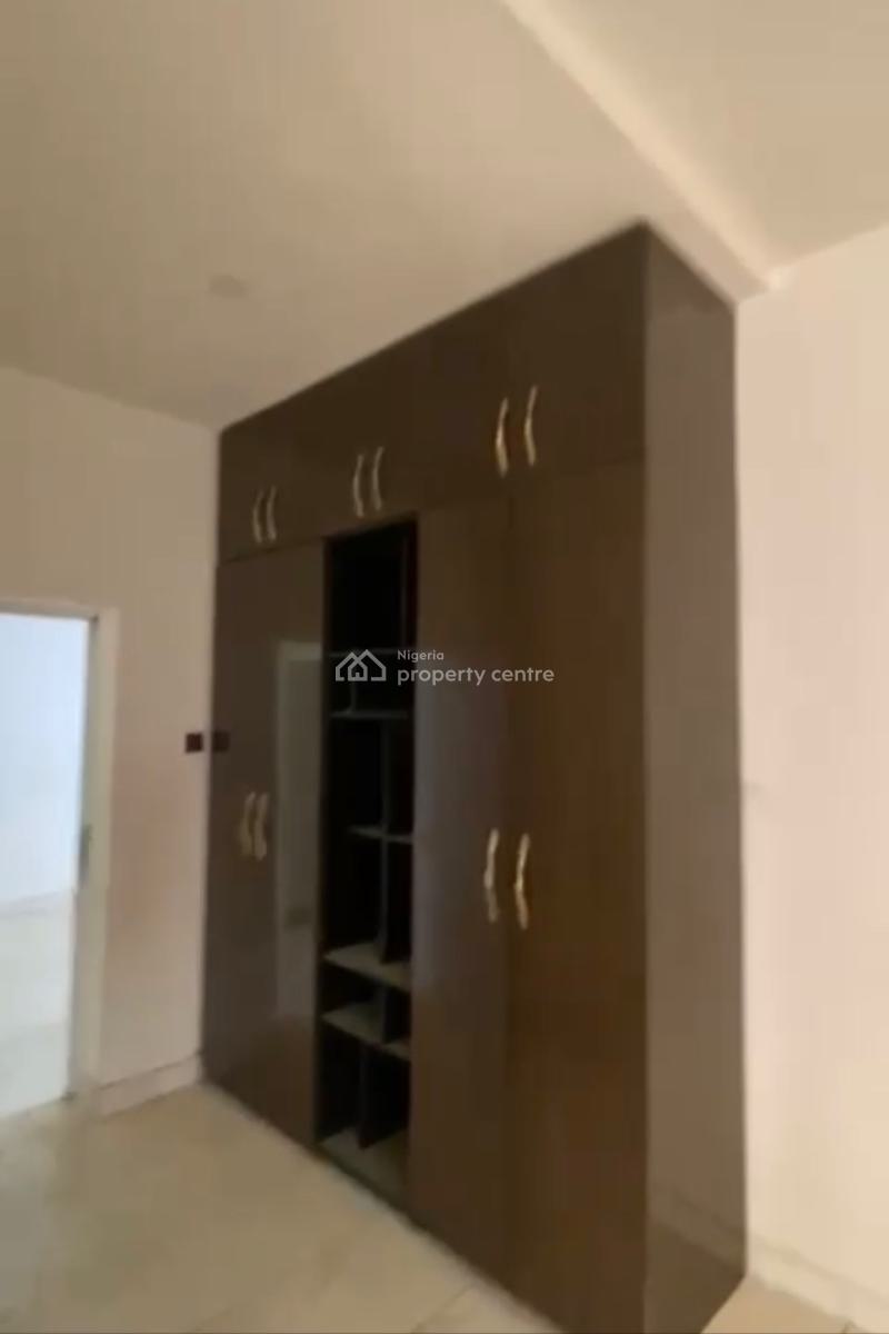 Luxury Spacious 5bedroom En-suite Fully Detached Duplex, By Nut, in an Estate, Lugbe District, Abuja, Detached Duplex for Sale