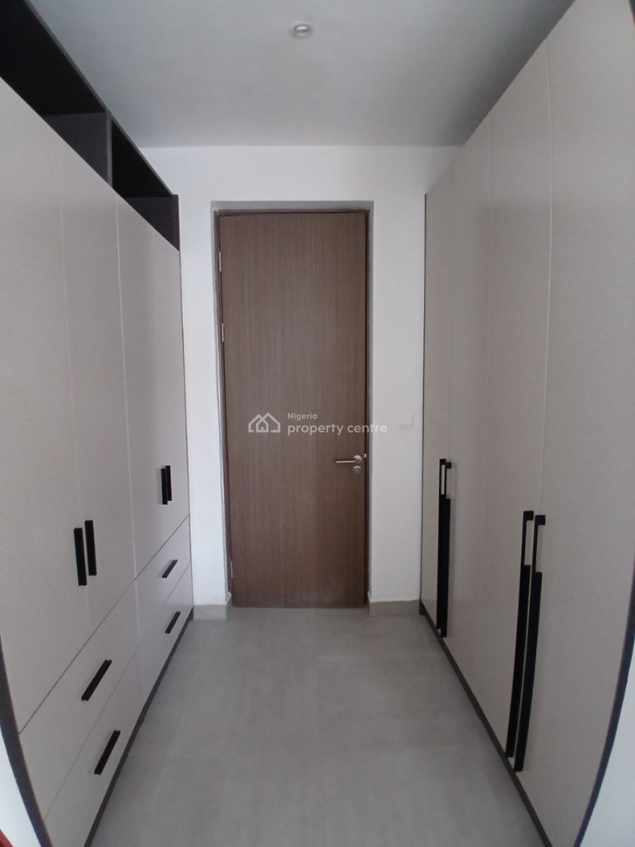 Tastefully Finished and Serviced with 24/7 Power Suppy 2 Bedroom En-su, Lekki Phase 1, Lekki, Lagos, Flat / Apartment for Sale