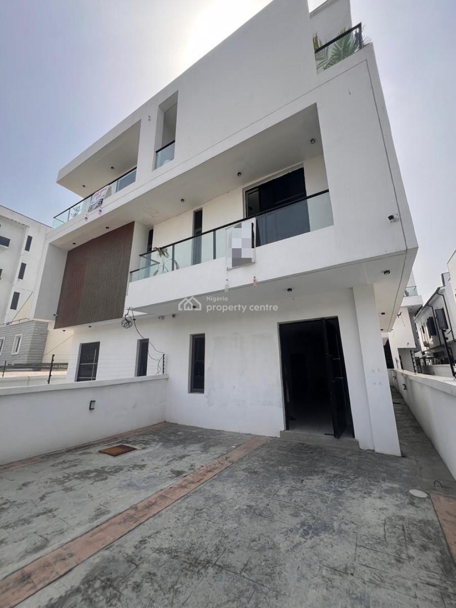 Neatly Built 4 Bedroom Semi-detached with Bq in a Serene Estate, Neatly Built 4 Bedroom Semi-detached with Bq in a Serene Estate, Ikate, Lekki, Lagos, Semi-detached Duplex for Sale