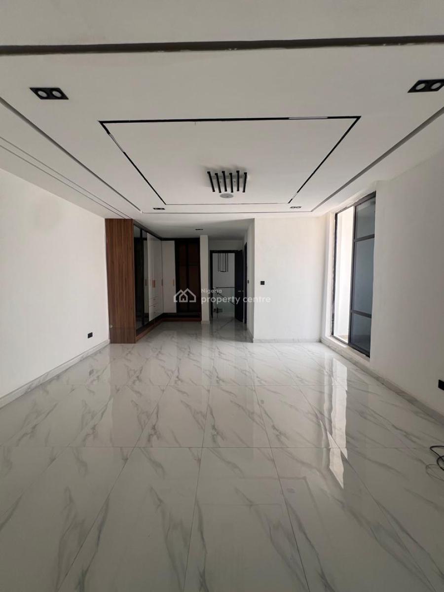 Neatly Built 4 Bedroom Semi-detached with Bq in a Serene Estate, Neatly Built 4 Bedroom Semi-detached with Bq in a Serene Estate, Ikate, Lekki, Lagos, Semi-detached Duplex for Sale