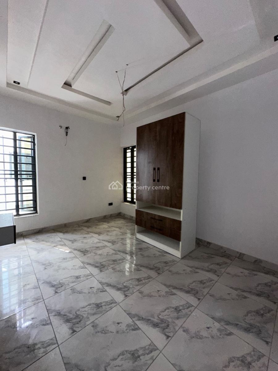 2 Bedroom Apartment with Gym & Pool, Ikate, Lekki Lagos, Ikate, Lekki, Lagos, Flat / Apartment for Sale