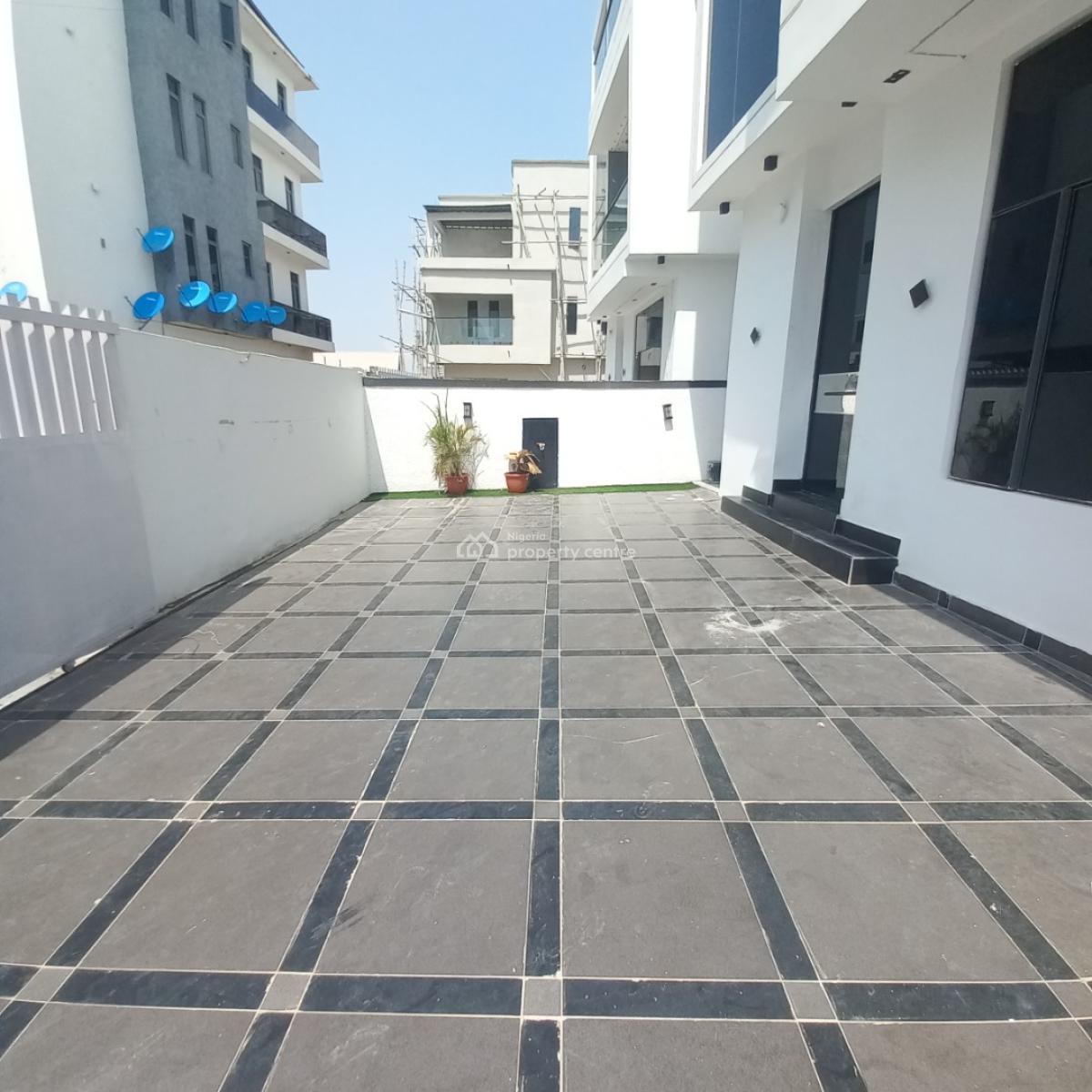 Exquisite 5 Bedroom Detached Duplex with Bq, Ologolo, Lekki, Lagos, Detached Duplex for Sale