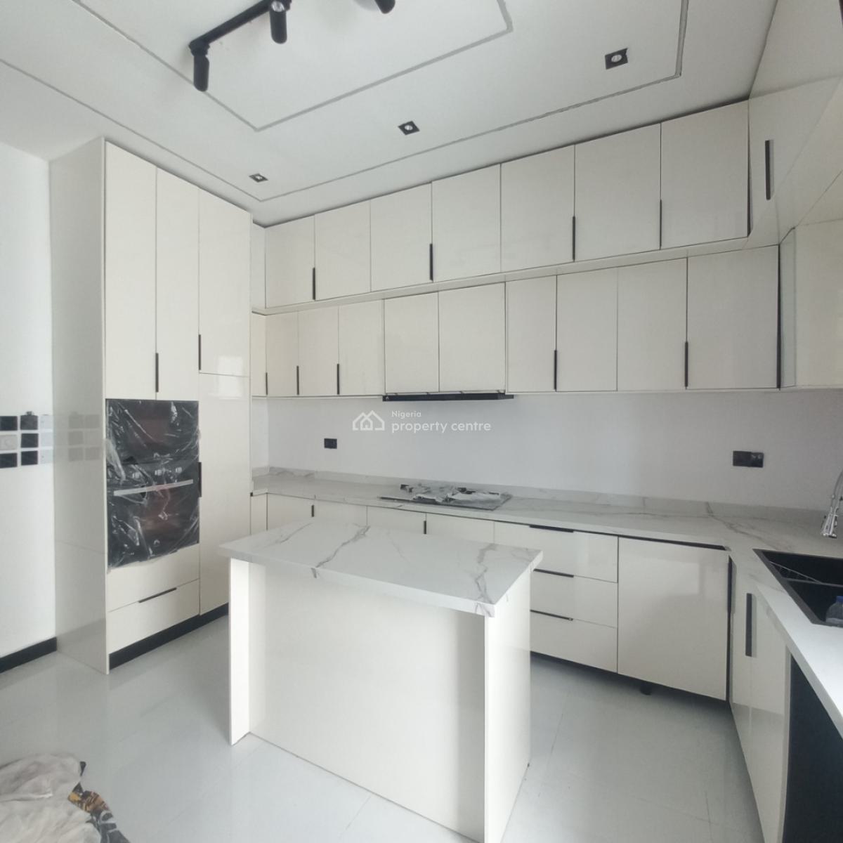 Exquisite 5 Bedroom Detached Duplex with Bq, Ologolo, Lekki, Lagos, Detached Duplex for Sale