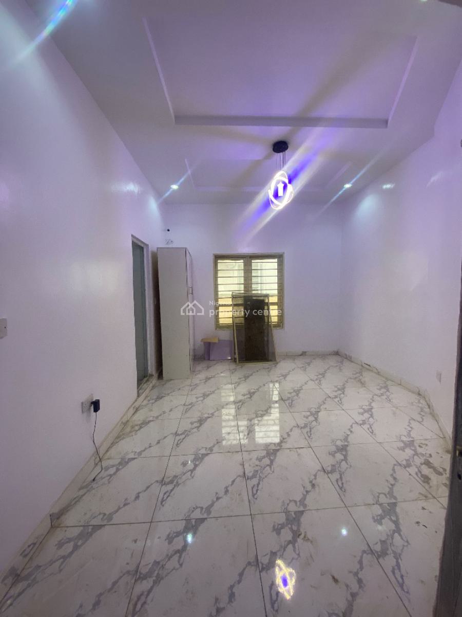 Mini Flat, Bera Estate Chevron, Lekki, Lagos, Mini Flat (room and Parlour) for Rent