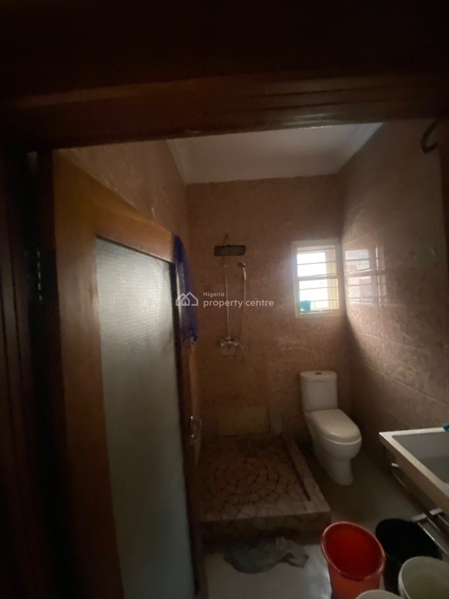 Spacious Selfcontain, Bera Estate Chevron, Lekki, Lagos, Self Contain (single Rooms) for Rent