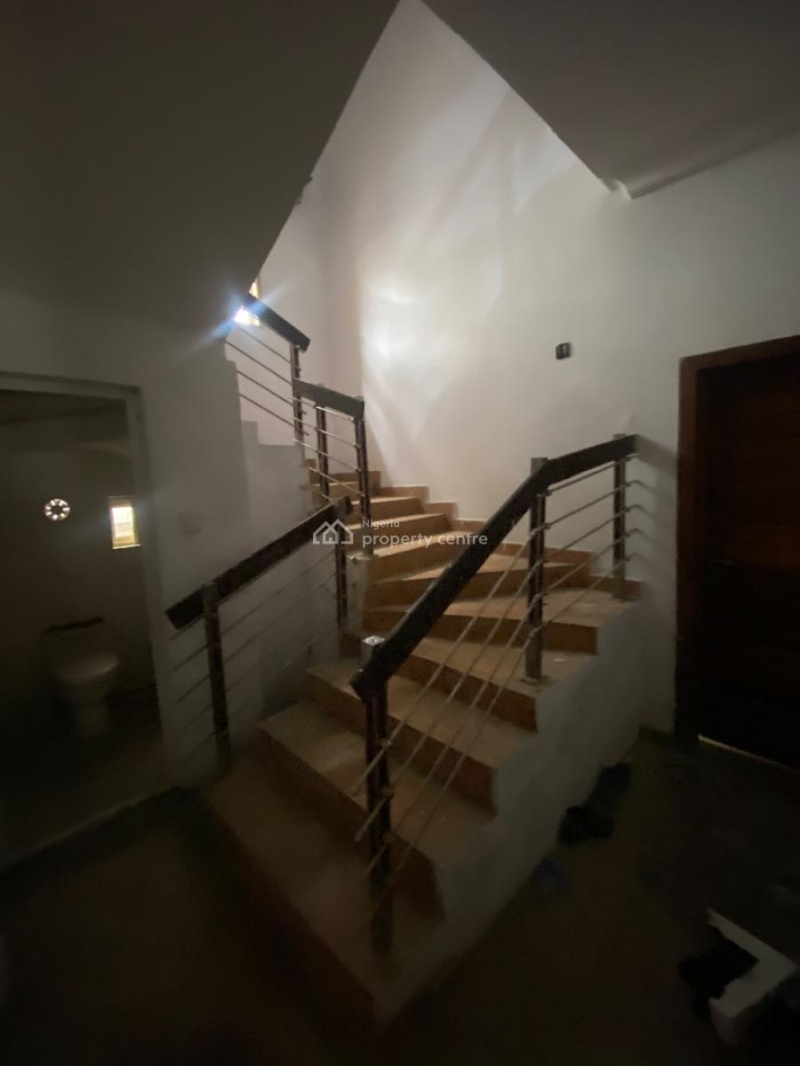 Spacious Selfcontain, Bera Estate Chevron, Lekki, Lagos, Self Contain (single Rooms) for Rent