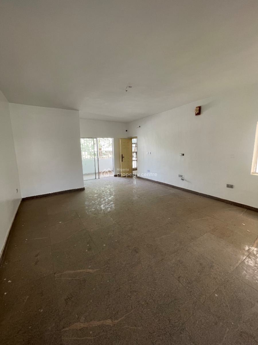 Well Renovated 3-bedroom Flat on The First Floor, Wuse 2, Abuja, Flat / Apartment for Rent