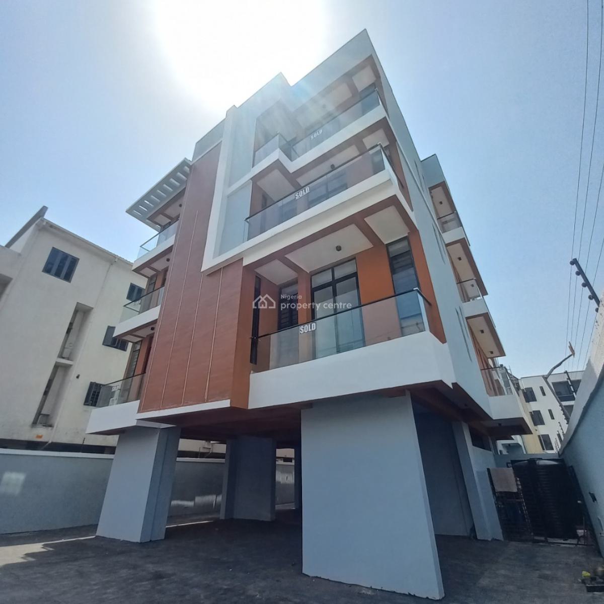 Exclusive 2 Bedroom Apartment with Spacious Ensuite Rooms, Lekki, Lagos, Flat / Apartment for Sale