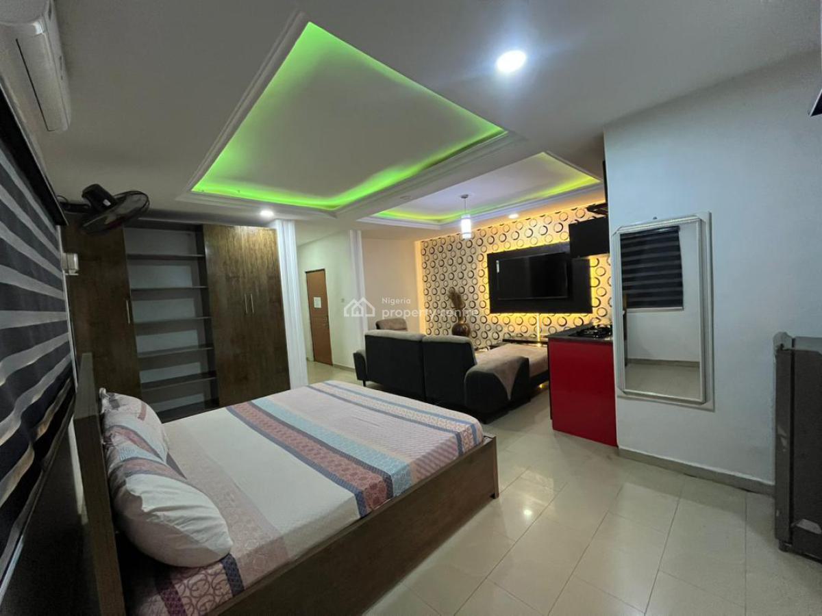 Luxury Furnished Room and Parlour Apartmemt, House, 54, 21 Road Off 2nd Avenue, Gwarinpa, Abuja, Mini Flat (room and Parlour) Short Let