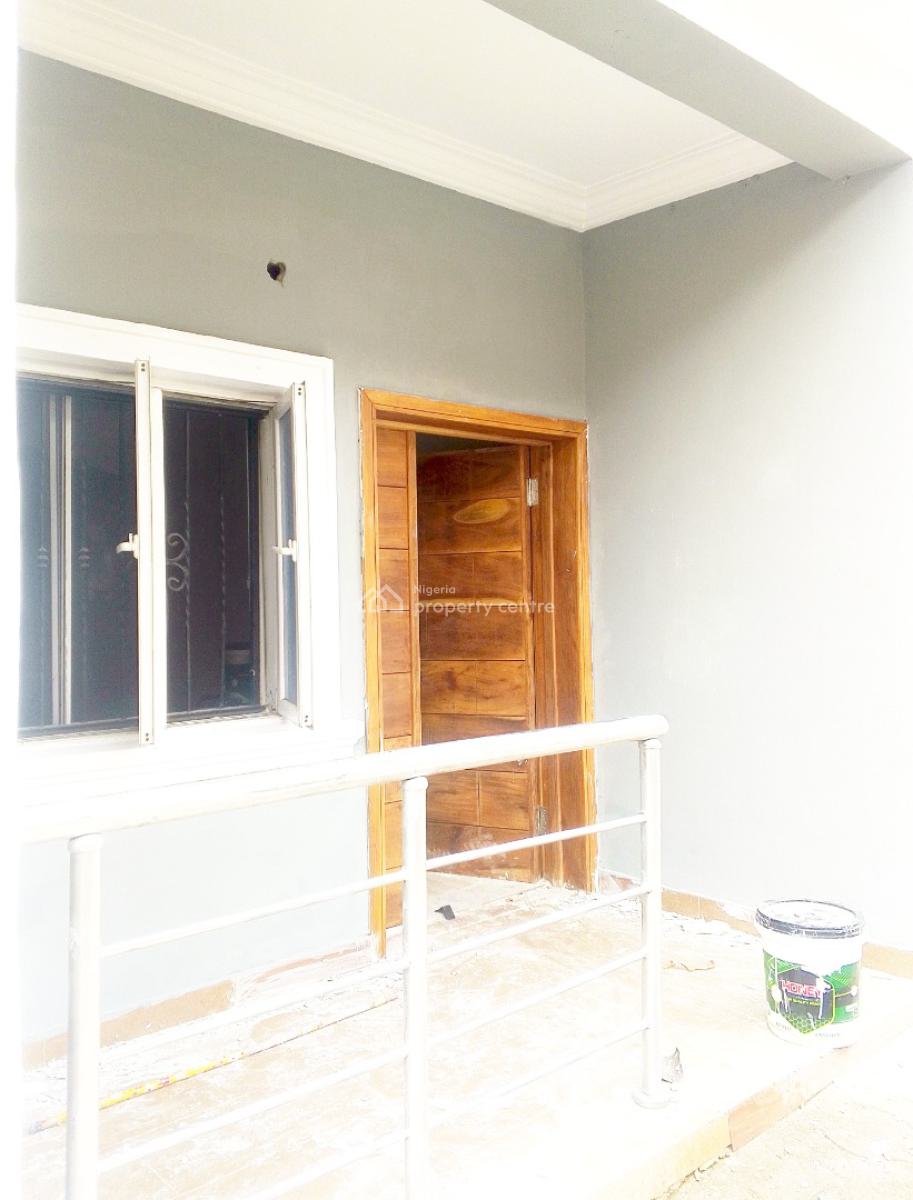 Nice and Standard Spacious 3 Bedroom Flat, Before Chevron Traffic Light, Lekki Expressway, Lekki, Lagos, Flat / Apartment for Rent