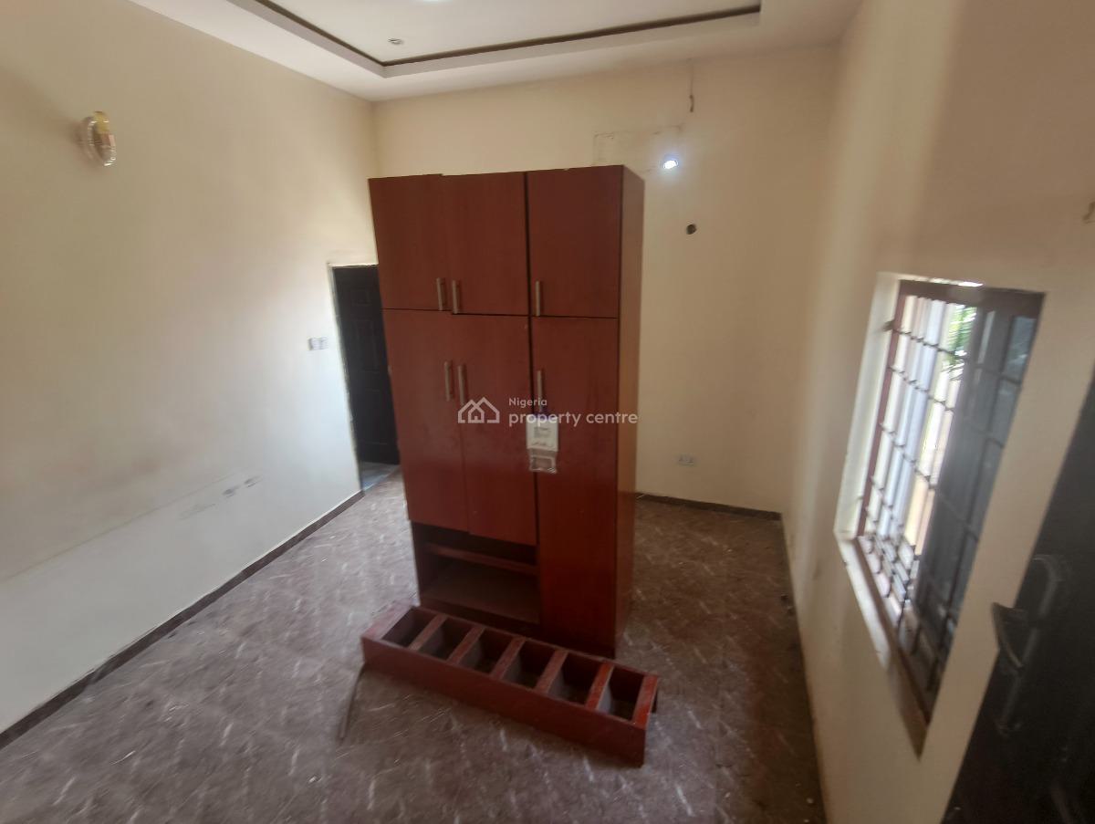 Spacious One Bedroom Apartment, Naf Valley Estate, Asokoro District, Abuja, Flat / Apartment for Rent