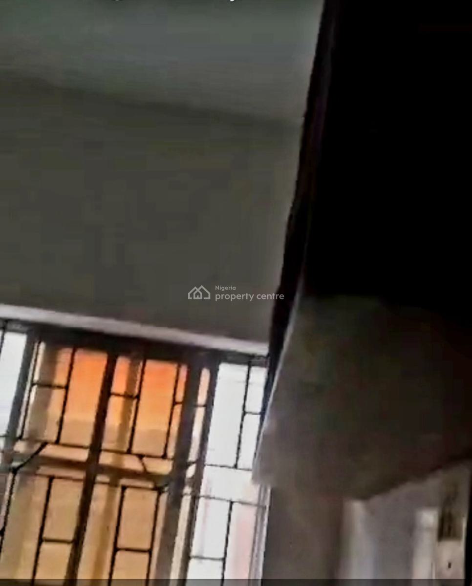 3 Bedroom Apartment, Unity Estate, Egbeda, Alimosho, Lagos, Flat / Apartment for Rent