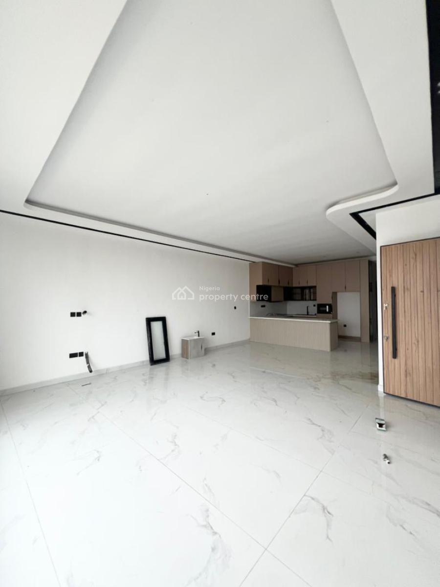 Opulent 3 Bedroom Apartment with Pool, Lekki Phase 1, Lekki, Lagos, Flat / Apartment for Sale