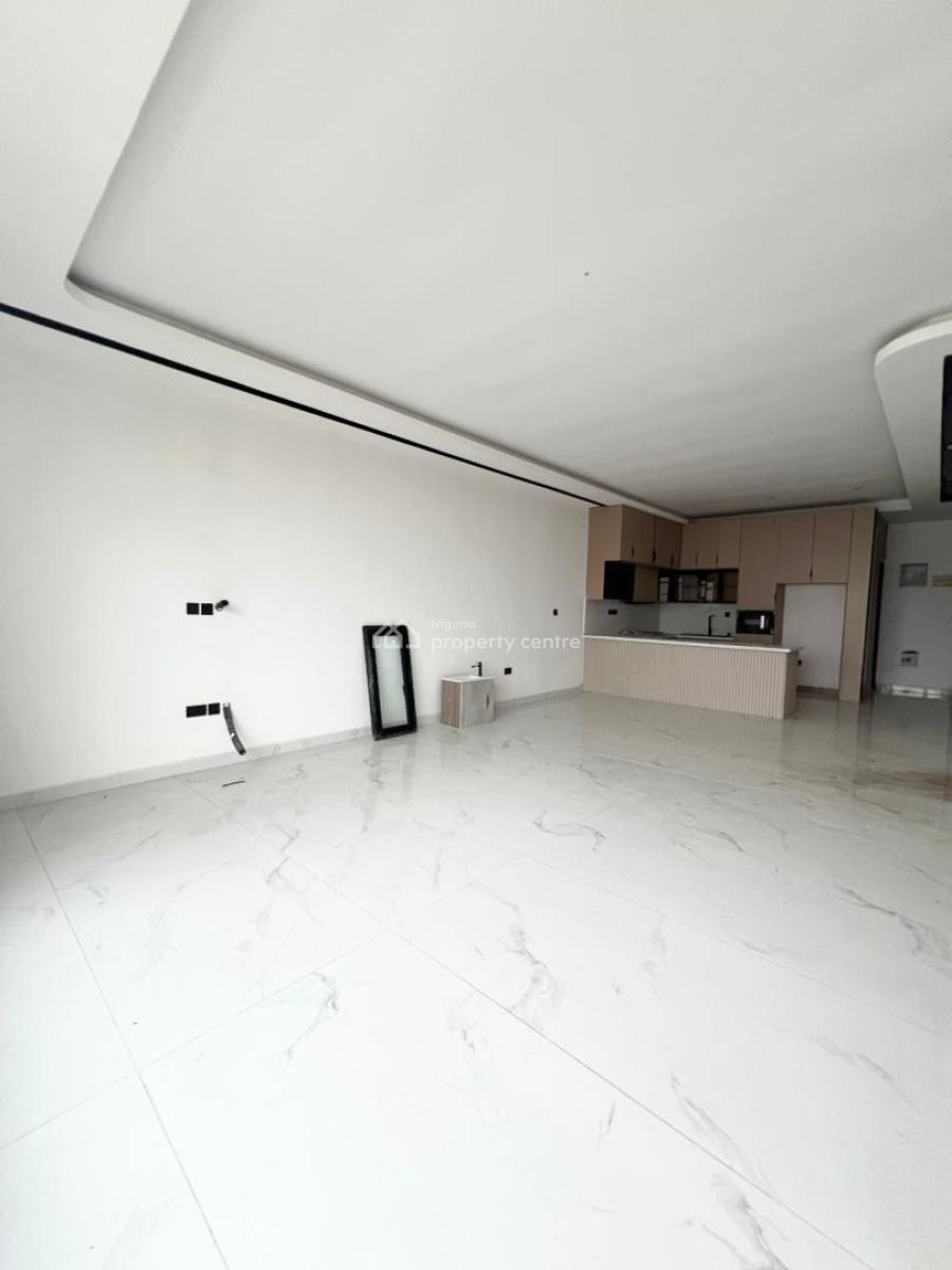 Opulent 3 Bedroom Apartment with Pool, Lekki Phase 1, Lekki, Lagos, Flat / Apartment for Sale