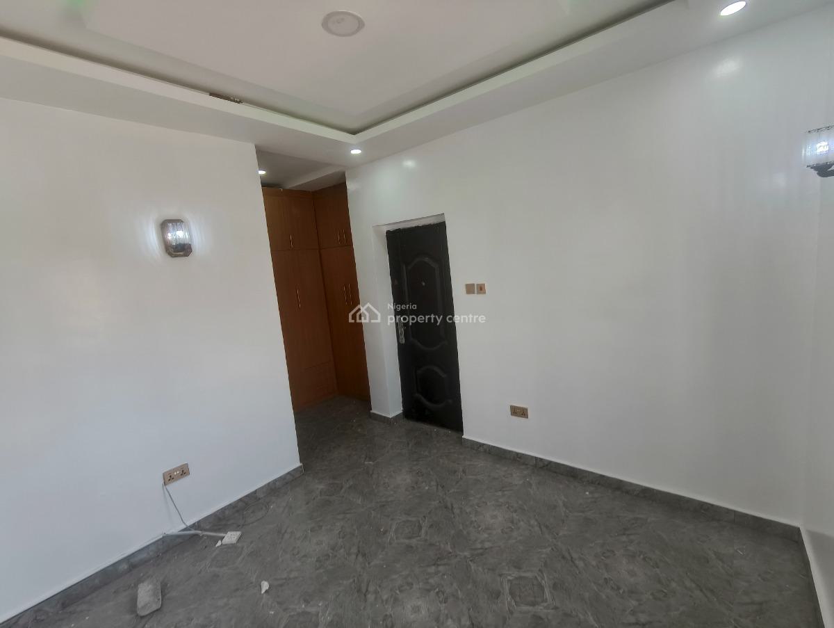 Nicely Done 3 Bedroom, Naf Valley Estate, Asokoro District, Abuja, House for Rent