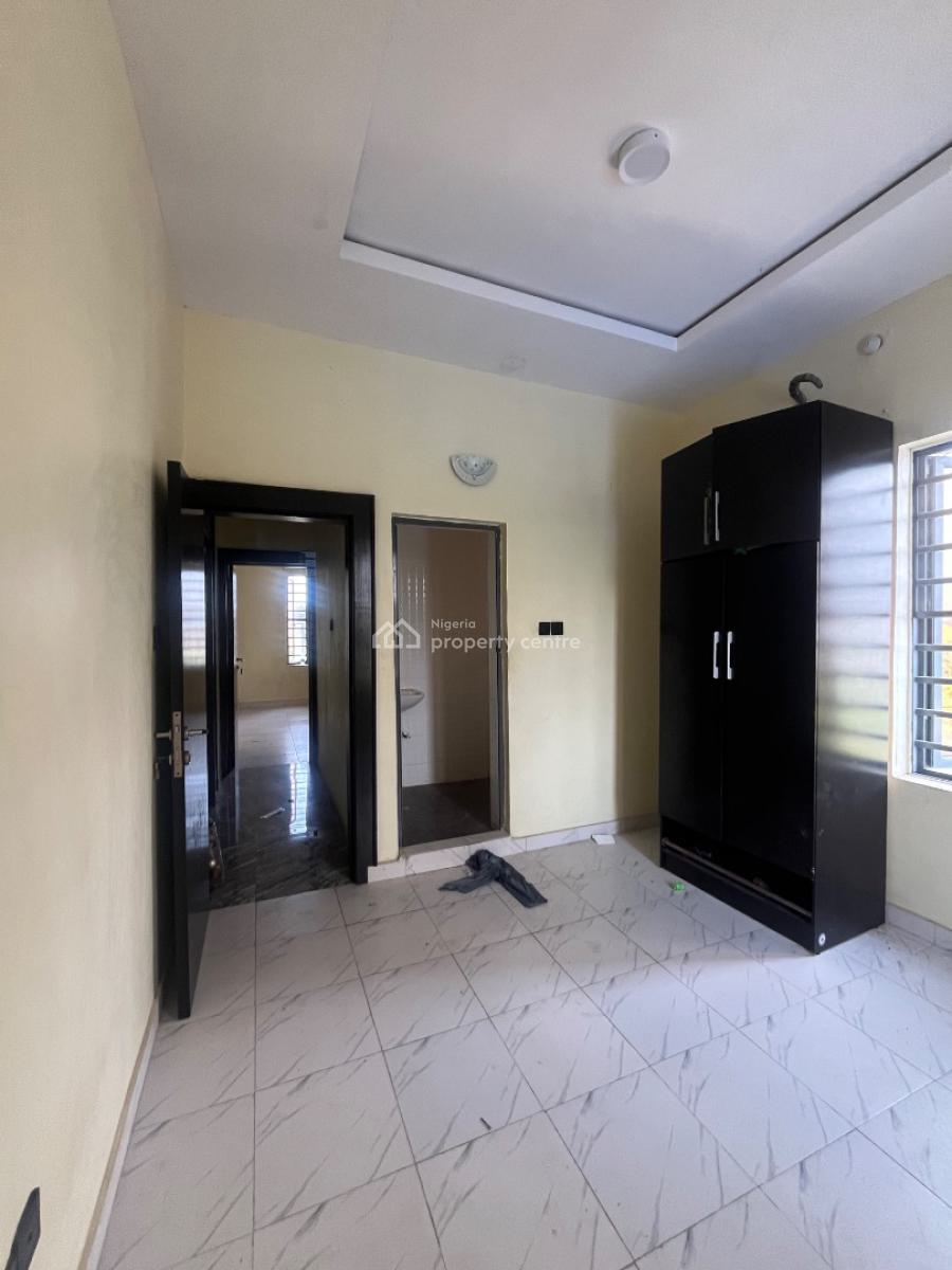 2 Bedroom Flat, Alasela Royal Estate, Ogombo, Ajah, Lagos, Flat / Apartment for Rent