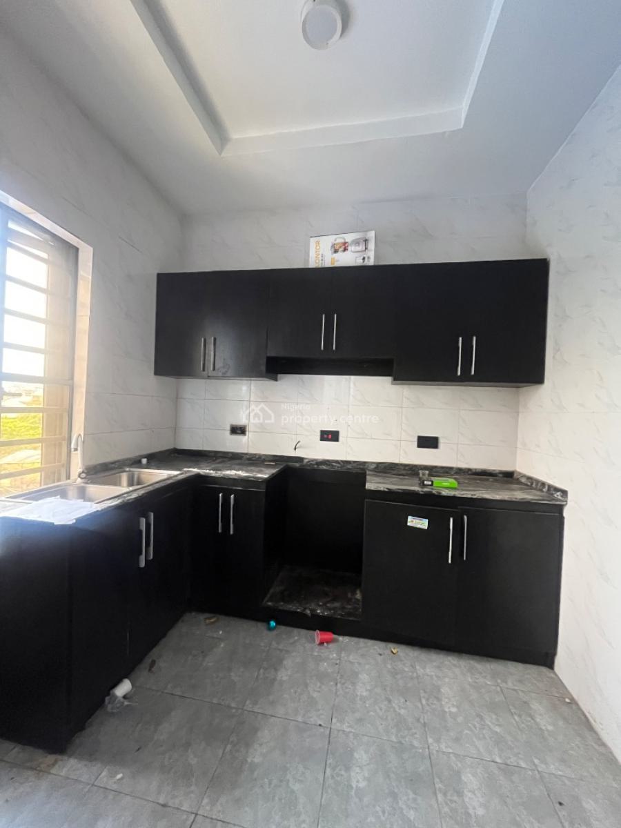 2 Bedroom Flat, Alasela Royal Estate, Ogombo, Ajah, Lagos, Flat / Apartment for Rent