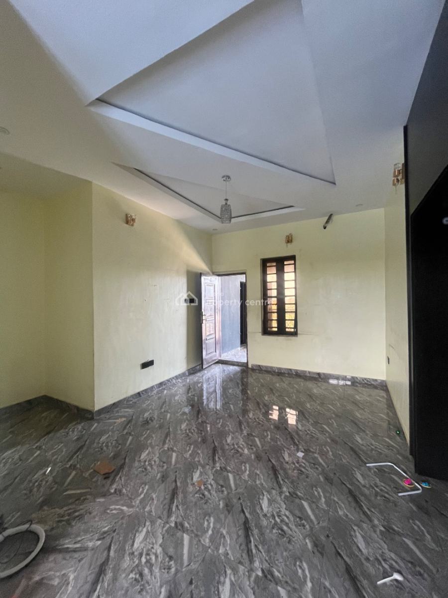 2 Bedroom Flat, Alasela Royal Estate, Ogombo, Ajah, Lagos, Flat / Apartment for Rent