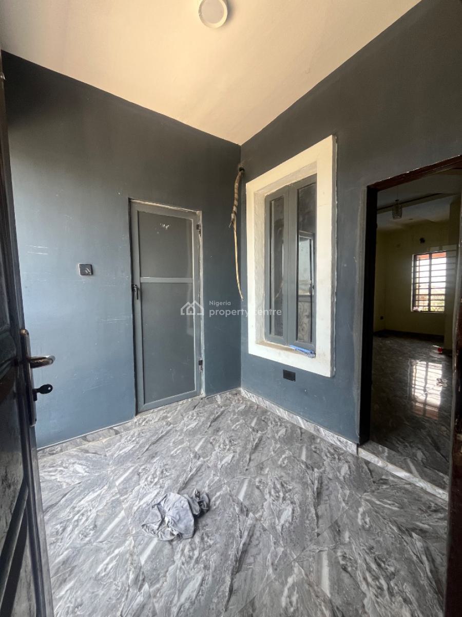 2 Bedroom Flat, Alasela Royal Estate, Ogombo, Ajah, Lagos, Flat / Apartment for Rent