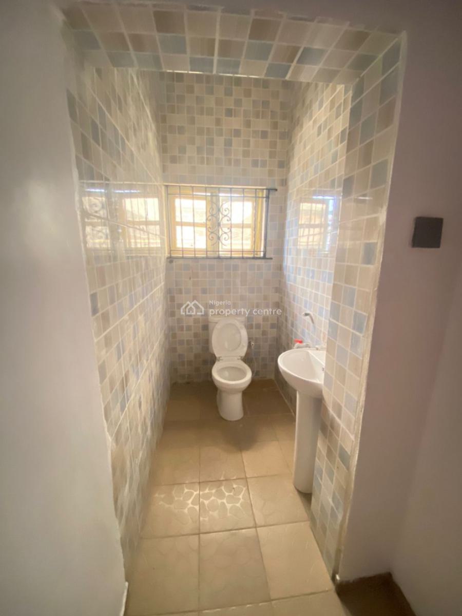 Nice and Standard Spacious 3bedroom Flat, Serene and Secure Compound in Okira-nla Ado Road Ajah Lagos, Ado, Ajah, Lagos, Flat / Apartment for Rent