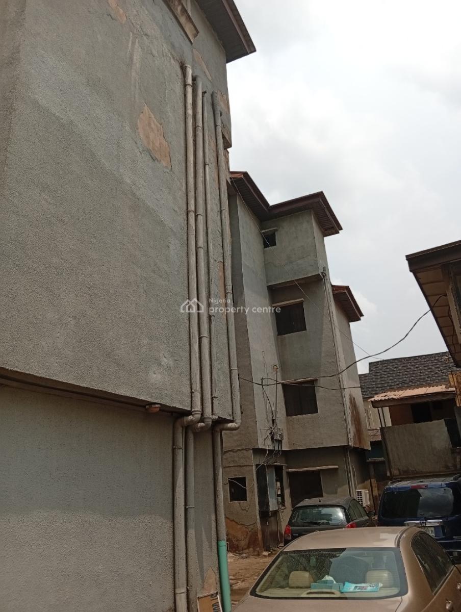 Penthouse 4 Bedroom Flat on 3rd Floor, Fagba, Agege, Lagos, Flat / Apartment for Rent