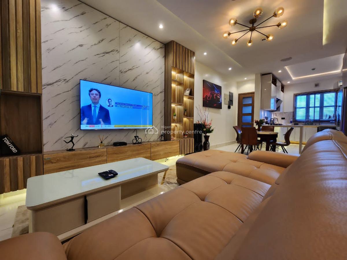 Elegantly Designed 1 Bedroom Apartment with Pool, Gym & Table Tennis, Speedy and Unlimited Wifi, Fully Fitted Kitchen, Comfortable Stay, Lekki Phase 1, Lekki, Lagos, Flat / Apartment Short Let