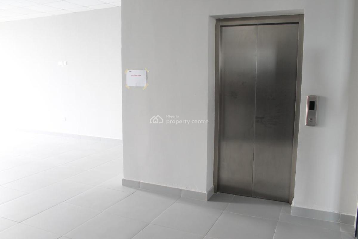 Open Plan Serviced Office Space in an Office Complex, Qmb Road, Mega Chicken, Lekki Phase 1, Lekki, Lagos, Office Space for Rent