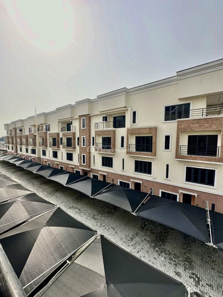 Newly Luxury Built with a Pool, Gym, Lekki Phase 1, Lekki, Lagos, Flat / Apartment for Rent