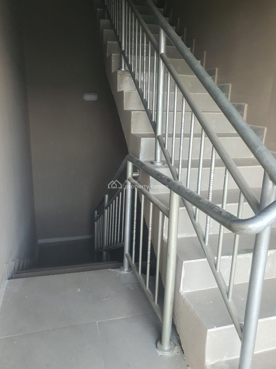 Beautifully Designed 2 Bedroom Apartment, Badore Road, Badore, Ajah, Lagos, Flat / Apartment for Rent