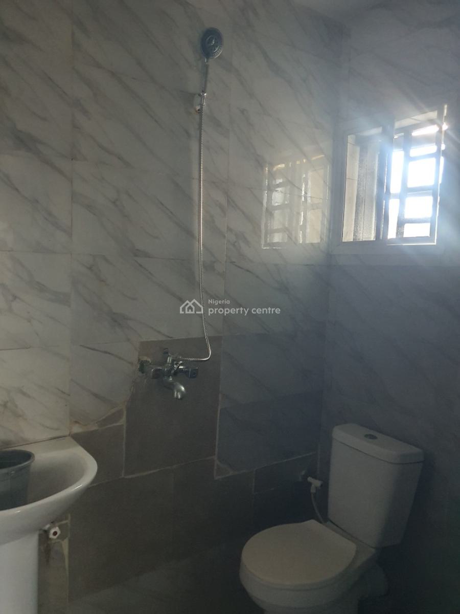 Beautifully Designed 2 Bedroom Apartment, Badore Road, Badore, Ajah, Lagos, Flat / Apartment for Rent