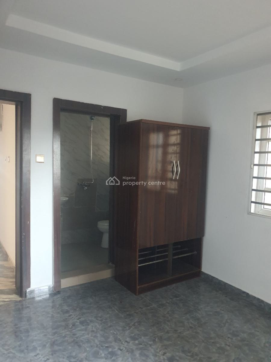 Beautifully Designed 2 Bedroom Apartment, Badore Road, Badore, Ajah, Lagos, Flat / Apartment for Rent