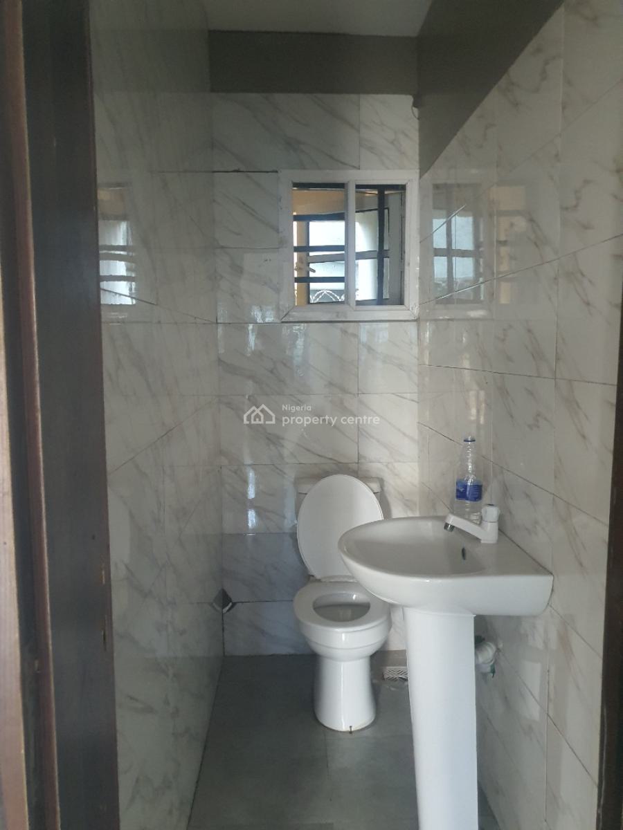 Beautifully Designed 2 Bedroom Apartment, Badore Road, Badore, Ajah, Lagos, Flat / Apartment for Rent