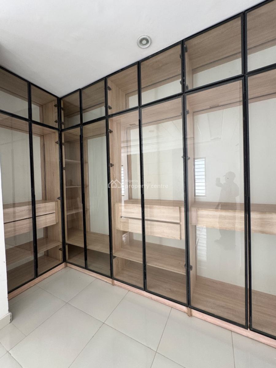 Very Spacious 5 Bedroom House  Pool, Vgc, Lekki, Lagos, Detached Duplex for Sale