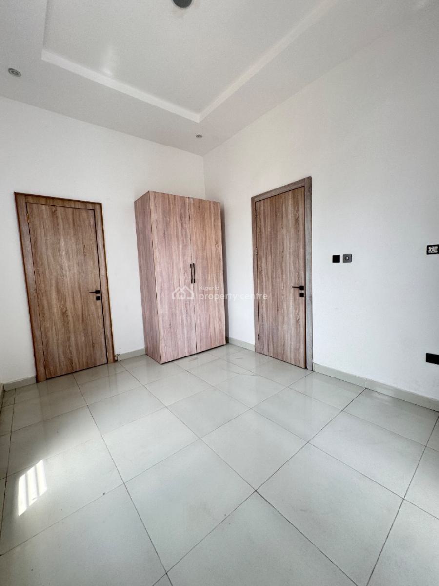 Very Spacious 5 Bedroom House  Pool, Vgc, Lekki, Lagos, Detached Duplex for Sale