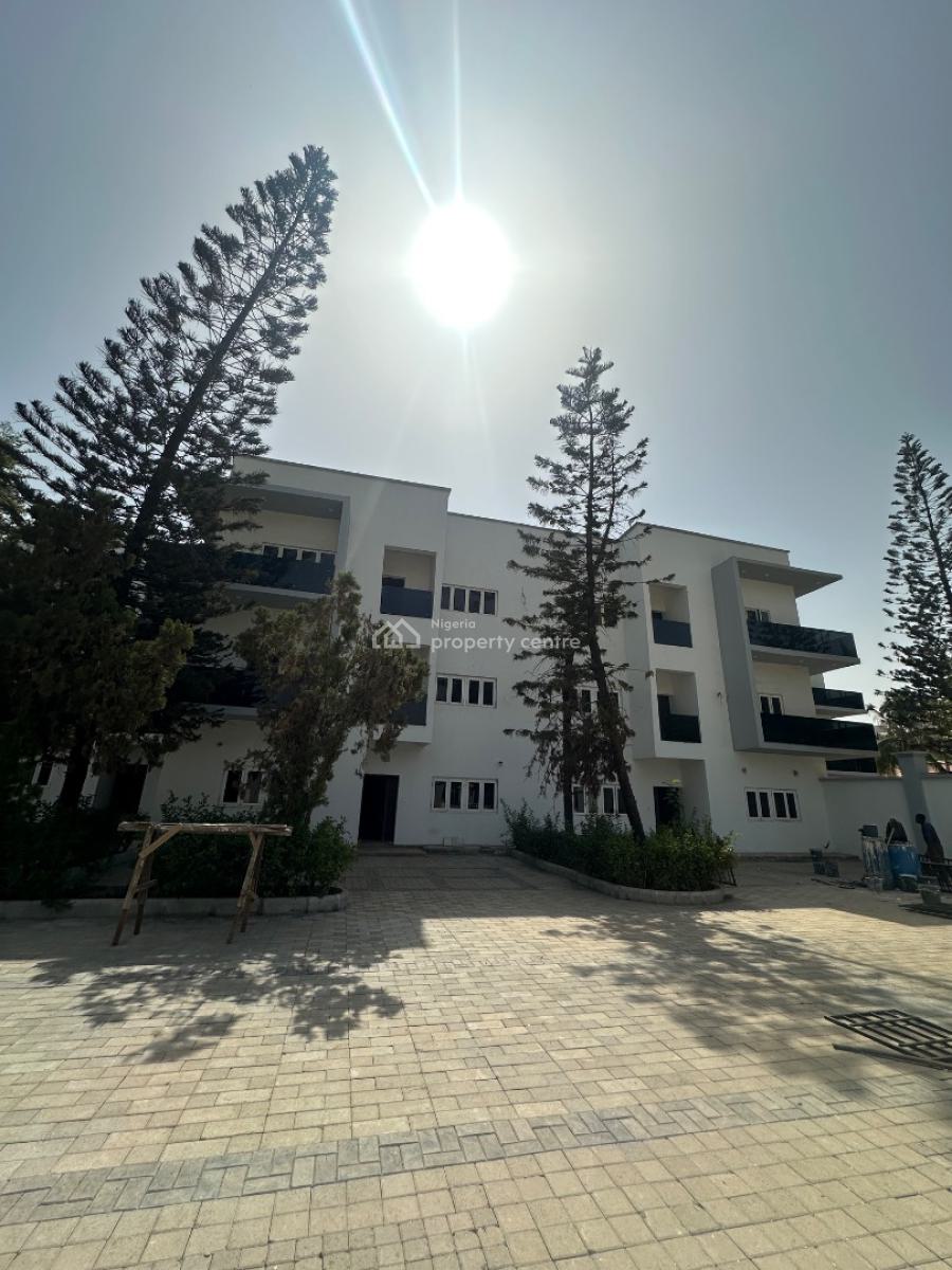 Luxury 6 Bedroom Duplex, Guzape District, Abuja, House for Sale