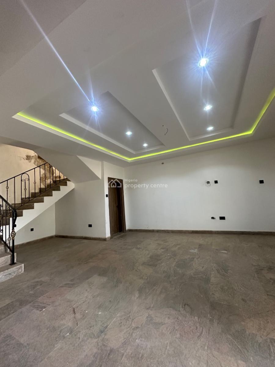 Luxury 6 Bedroom Duplex, Guzape District, Abuja, House for Sale