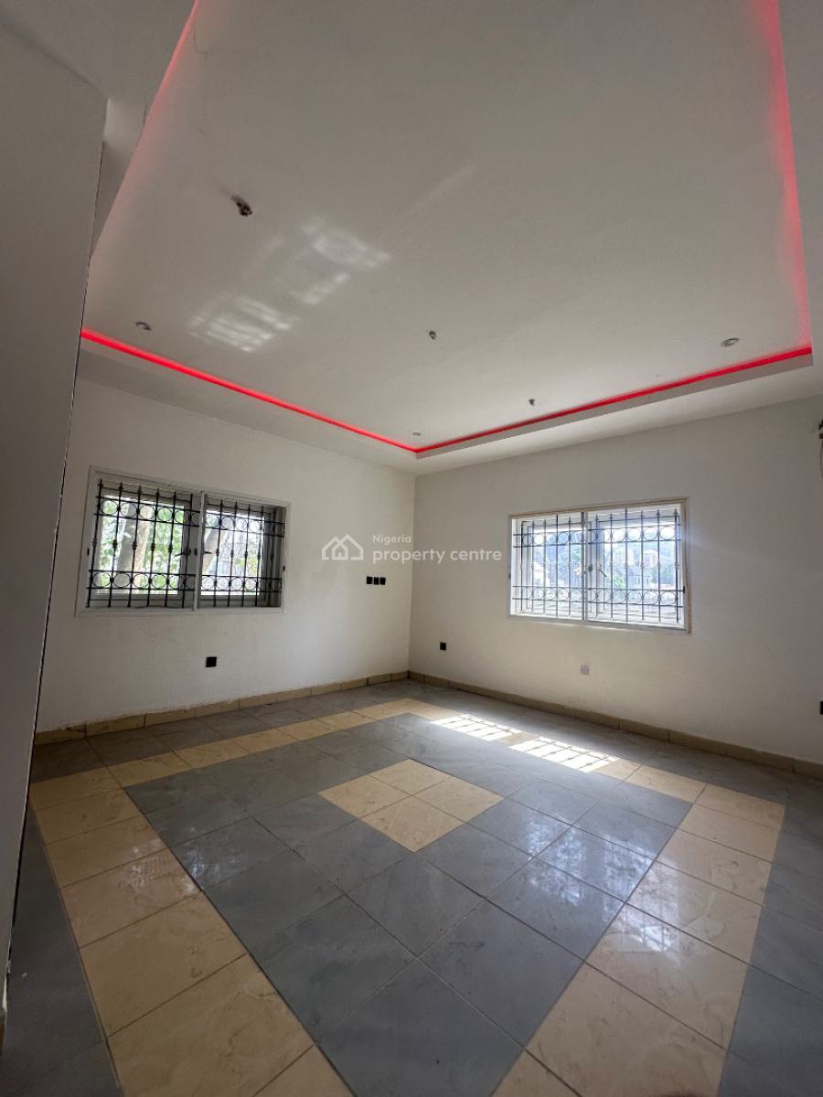 Luxury 6 Bedroom Duplex, Guzape District, Abuja, House for Sale