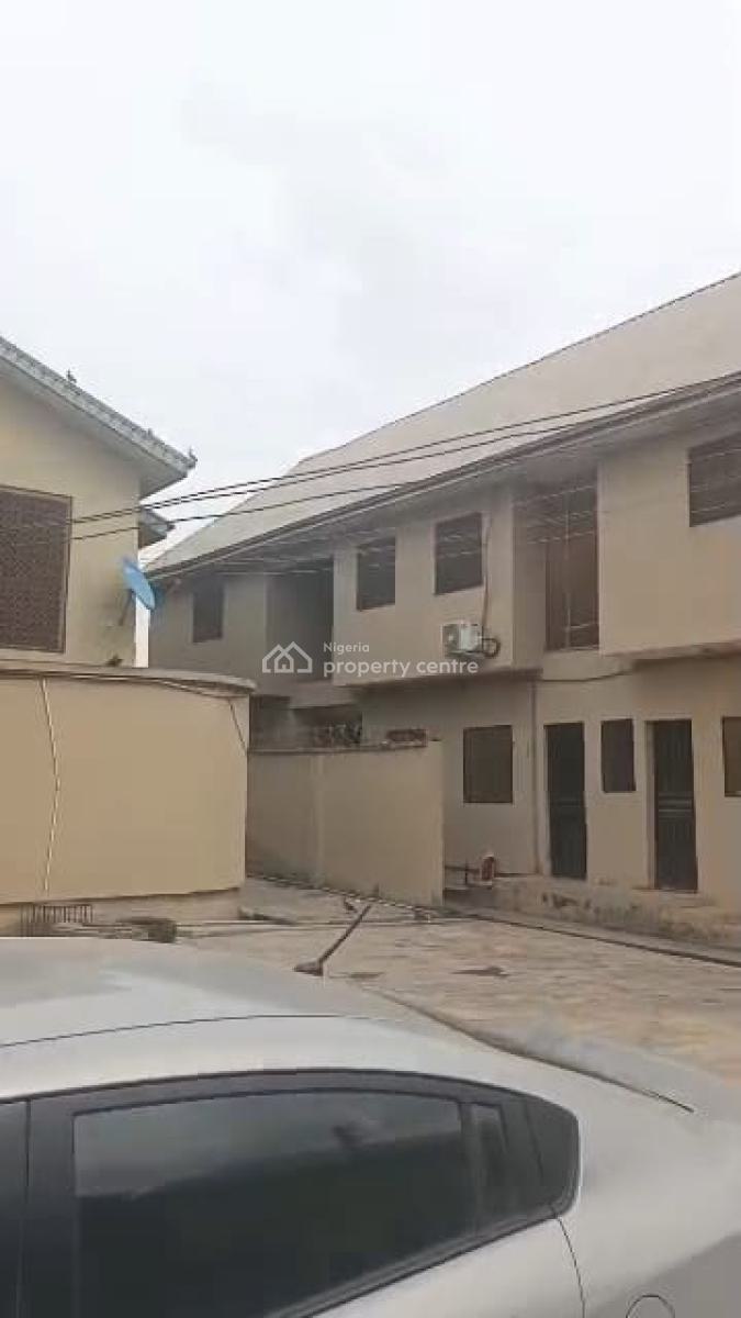 a 9876sqm Land of Units of Tenanted Apartments, Independence Estate, New Bodija, Ibadan, Oyo, Block of Flats for Sale