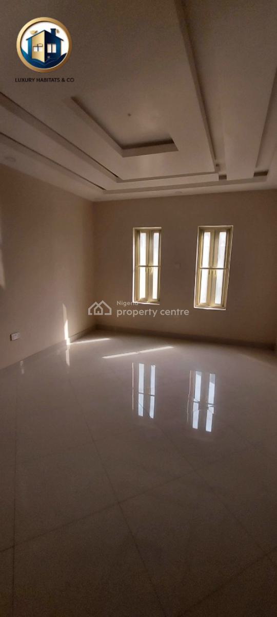 Spacious 5 Bedroom Terrace Duplex in a Well-organized Estate, Royal Garden Estate, Ajah, Lagos, Terraced Duplex for Sale