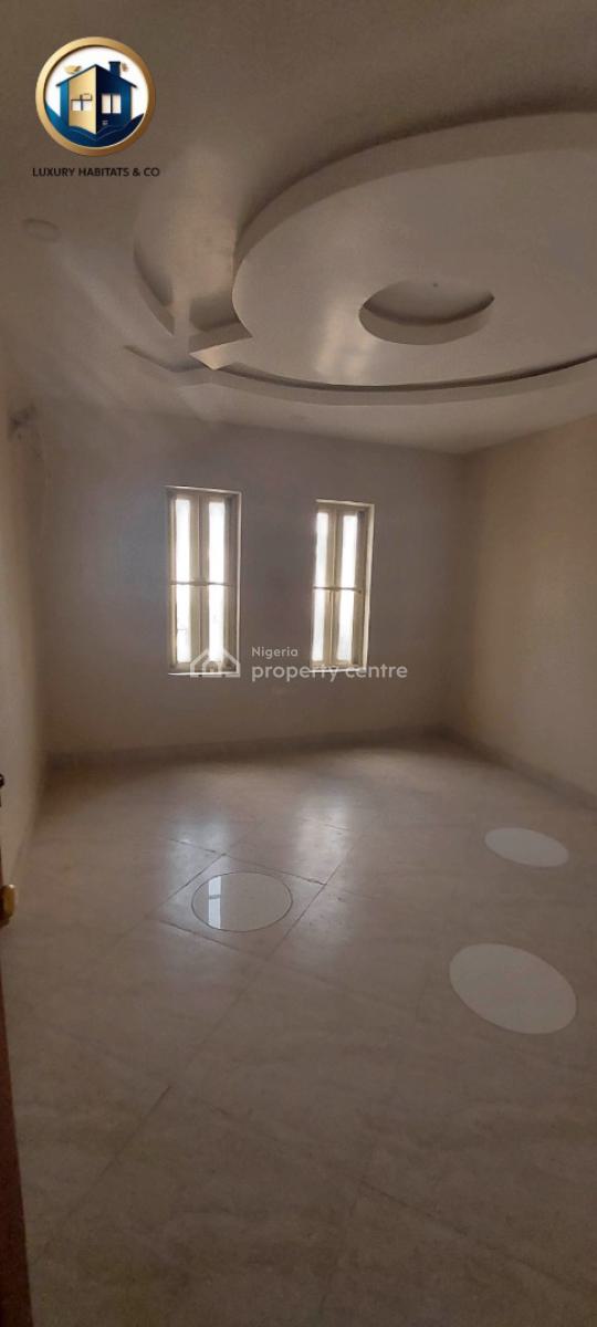 Spacious 5 Bedroom Terrace Duplex in a Well-organized Estate, Royal Garden Estate, Ajah, Lagos, Terraced Duplex for Sale