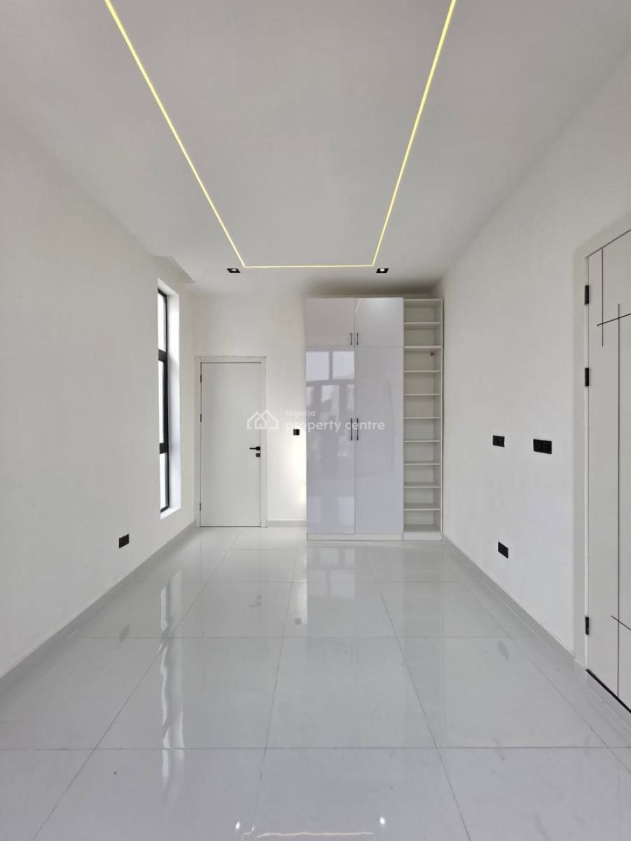 5bedroom Detached Duplex with Swimming Pool, Ikota Villa Estate, Ikota, Lekki, Lagos, Detached Duplex for Sale