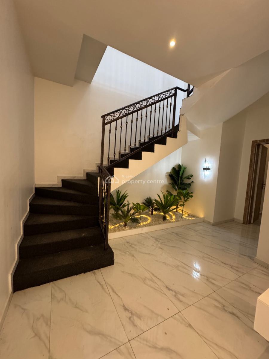 4bed Terraced Duplex  Bq  Car Port, Lekki, Lagos, Terraced Duplex for Rent